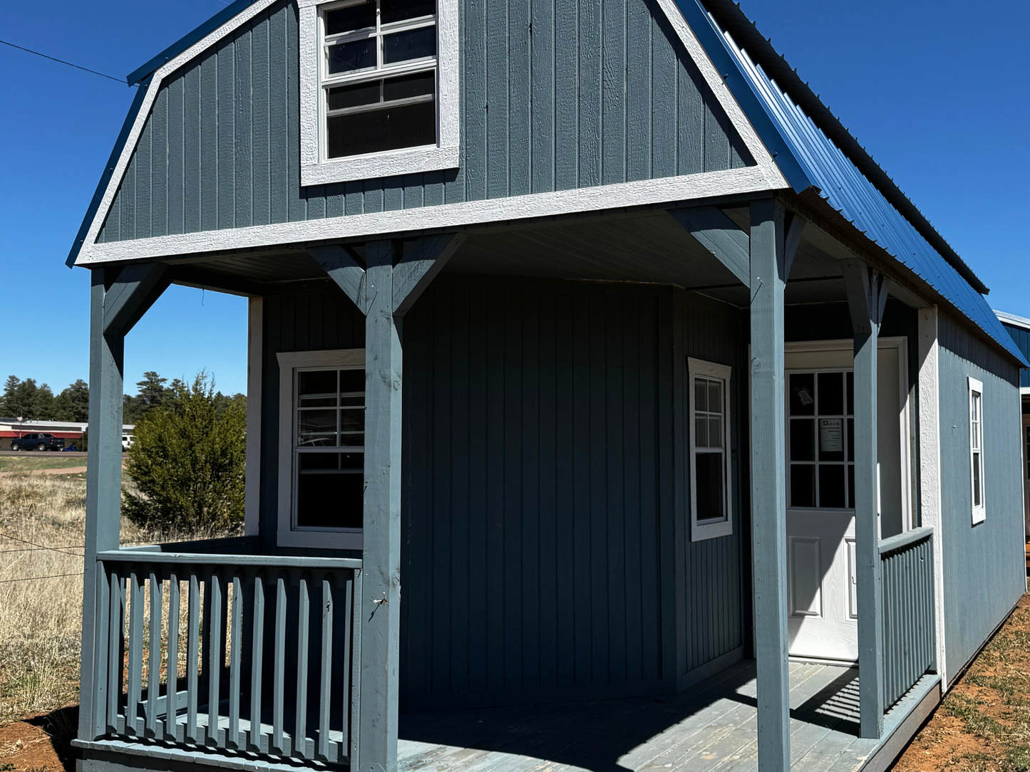 12 x 32 (PRE-OWNED) WRAPAROUND LOFTED BARN CABIN (RTO) LOW AS 587.07 A MONTH