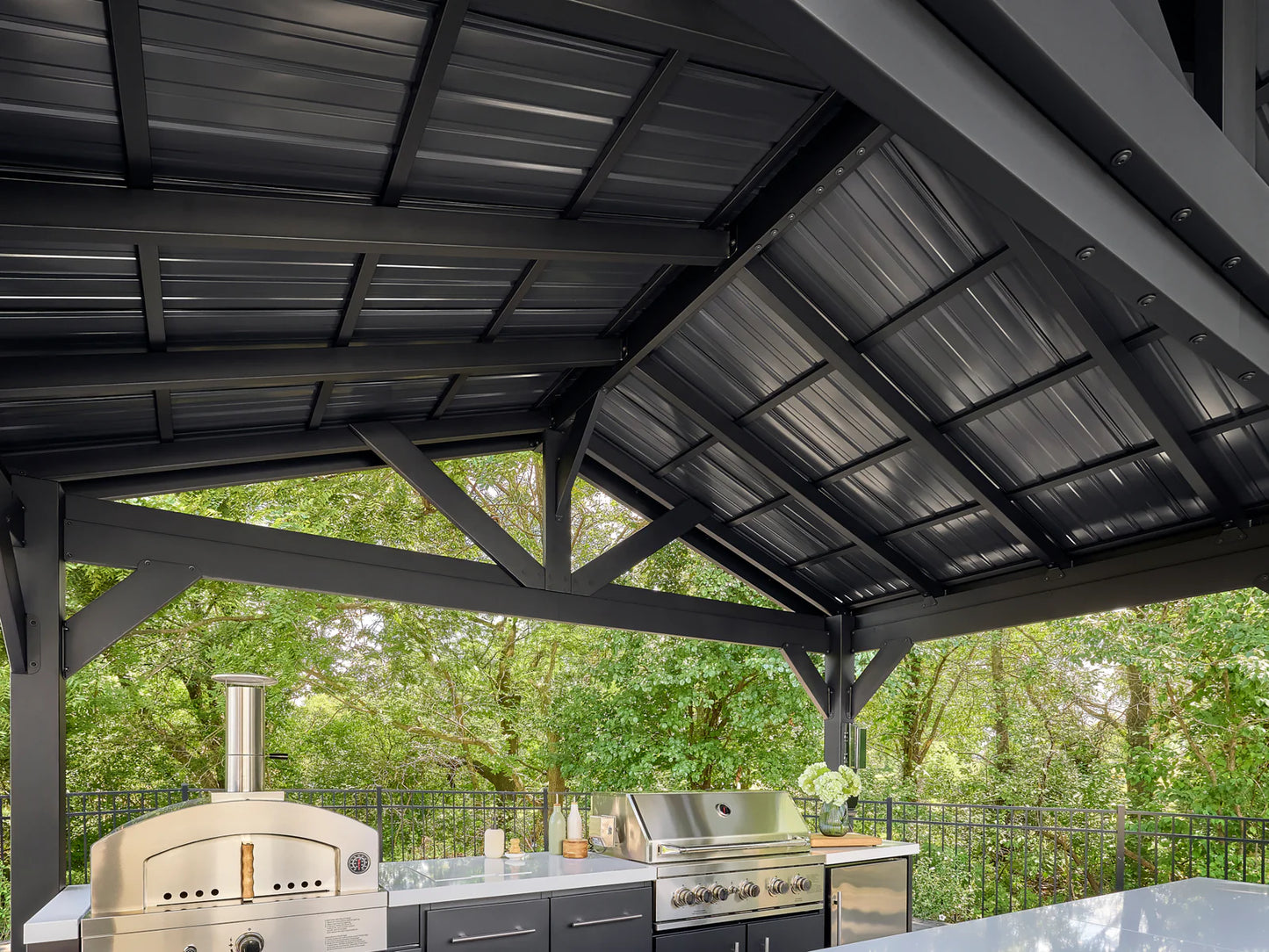 Lancaster | Galley Outdoor Kitchen with Built-In Grill & Pizza Oven