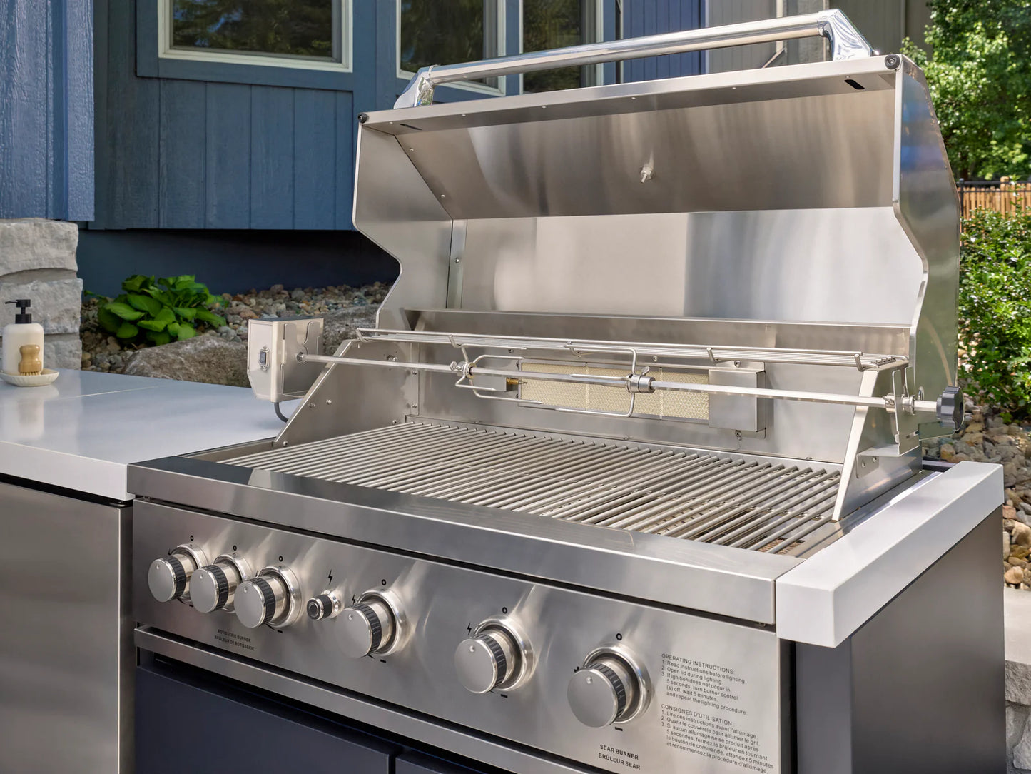 Emory | Corner Outdoor Kitchen Island with Built-In Grill & Pizza Oven